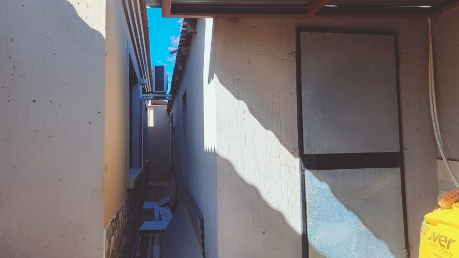 3 Bedroom Property for Sale in Ikageng North West